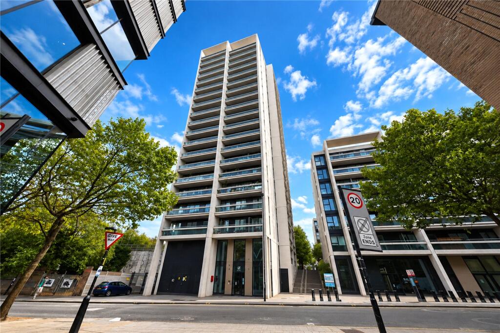 2 bed 1st Floor Flat for rent in Camden Town. From Fraser & Co - London West End 2 bed 1st Floor Flat for rent in Camden Town. From Fraser & Co - London West End