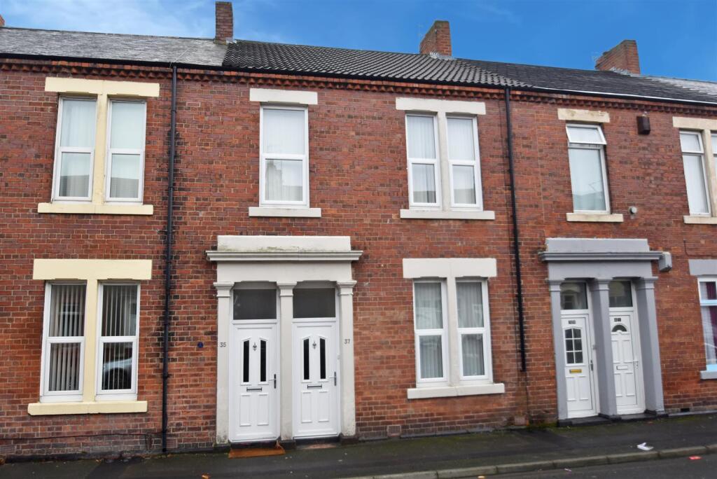 2 bed 1st Floor Flat for rent in Meadow Well. From Fresh Property Centre - North Shields 2 bed 1st Floor Flat for rent in Meadow Well. From Fresh Property Centre - North Shields