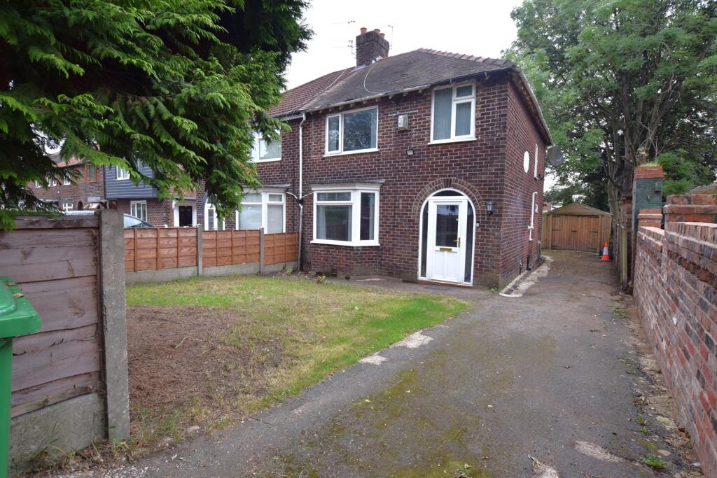 3 bed Semi Detached for rent in Manchester. From Gascoigne Halman - Didsbury