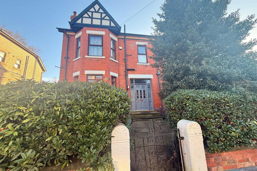 7 bed Semi Detached for rent in Manchester. From Gascoigne Halman - Didsbury