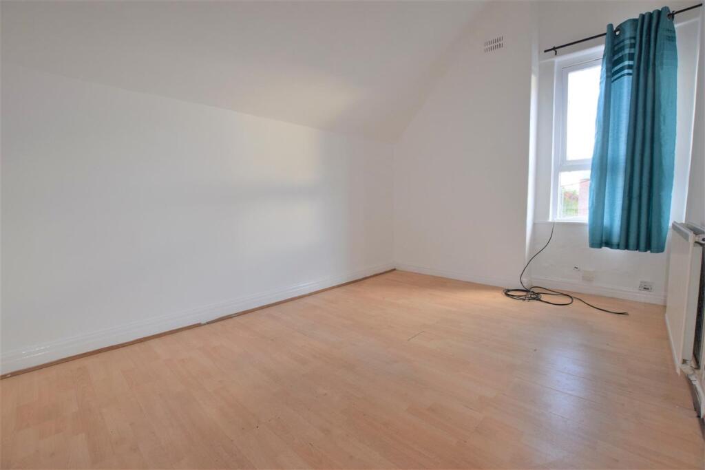2 bed Apartment for rent in Manchester. From Gascoigne Halman - Didsbury
