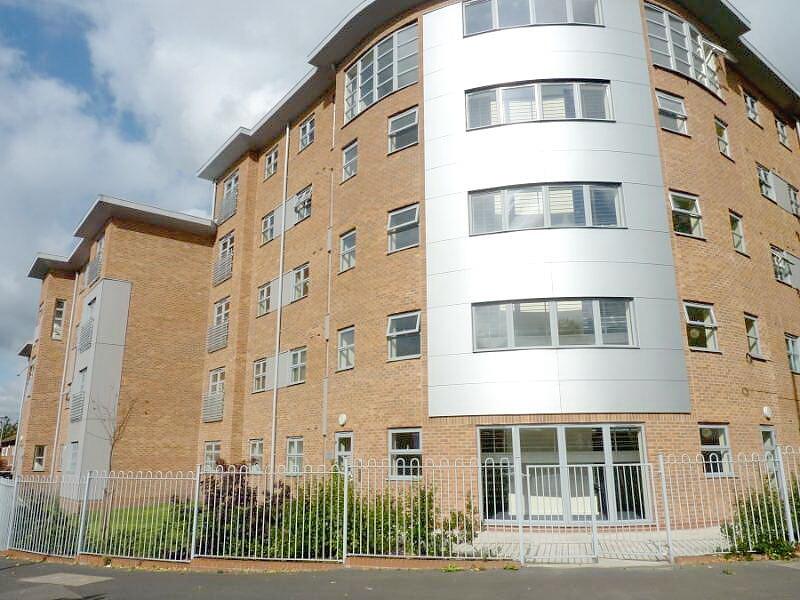 2 bed Apartment for rent in Stretford. From Gascoigne Halman - Didsbury