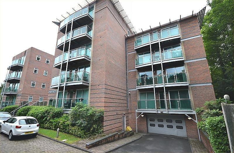2 bed Apartment for rent in Gatley. From Gascoigne Halman - Didsbury