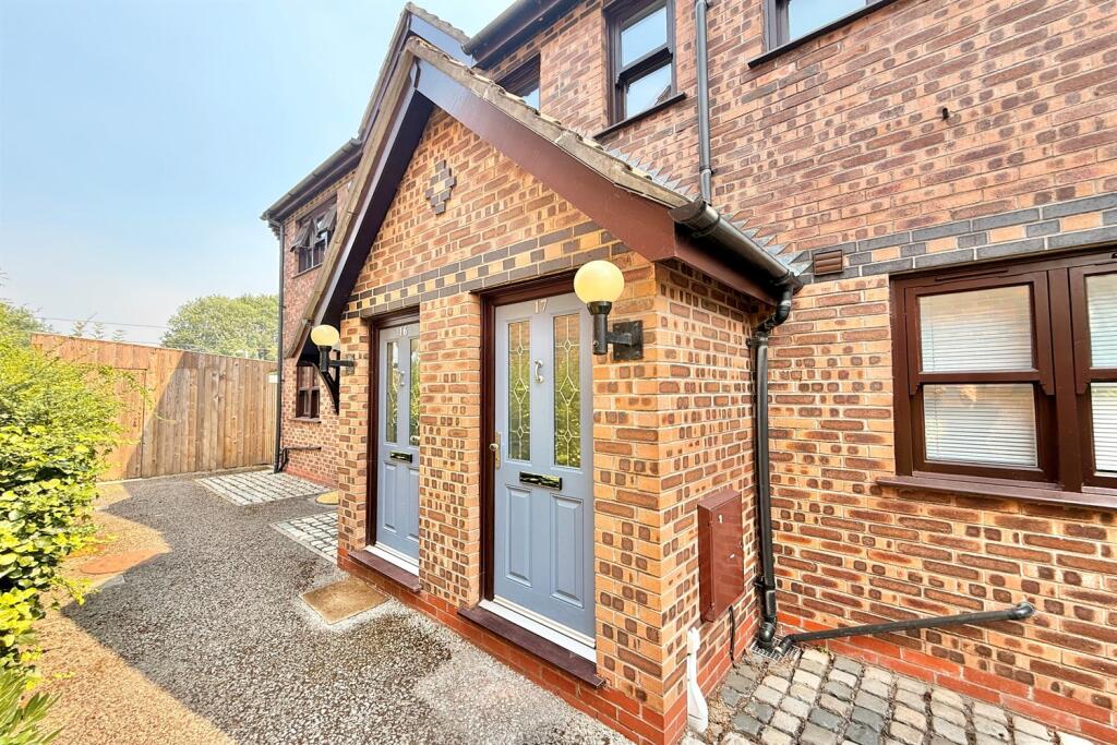 1 bed Apartment for rent in Stretford. From Gascoigne Halman - Didsbury