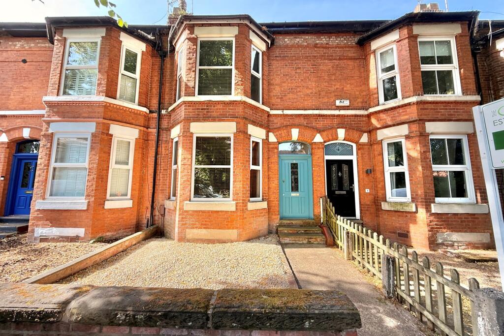 4 bed Mid Terraced House for rent in Manchester. From Gascoigne Halman - Didsbury 4 bed Mid Terraced House for rent in Manchester. From Gascoigne Halman - Didsbury