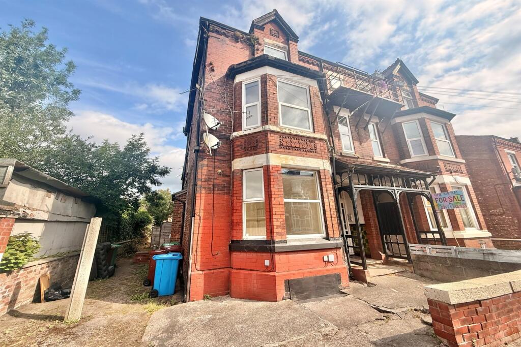 1 bed Apartment for rent in Stretford. From Gascoigne Halman - Didsbury 1 bed Apartment for rent in Stretford. From Gascoigne Halman - Didsbury