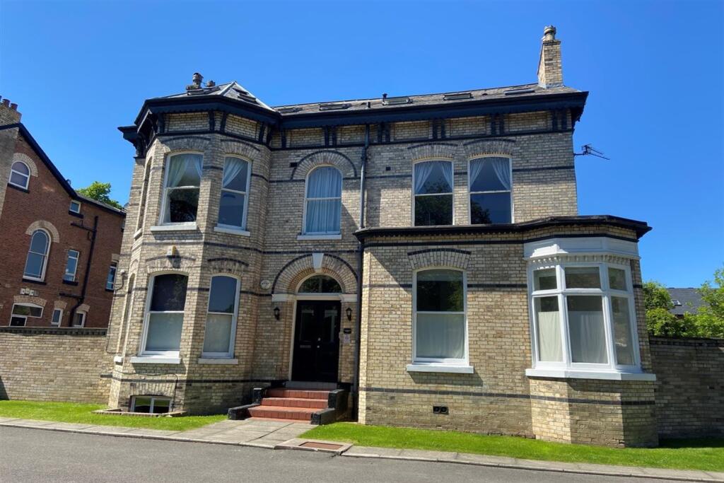 2 bed Apartment for rent in Manchester. From Gascoigne Halman - Didsbury 2 bed Apartment for rent in Manchester. From Gascoigne Halman - Didsbury