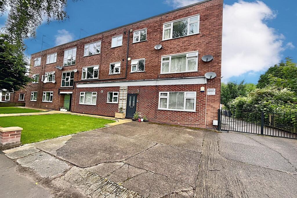 2 bed Apartment for rent in Gatley. From Gascoigne Halman - Didsbury