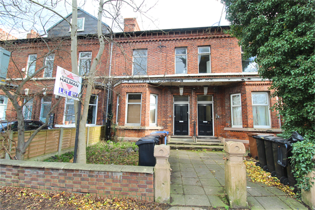 1 bed 1st Floor Flat for rent in Stockport. From Gascoigne Halman - Heaton Moor