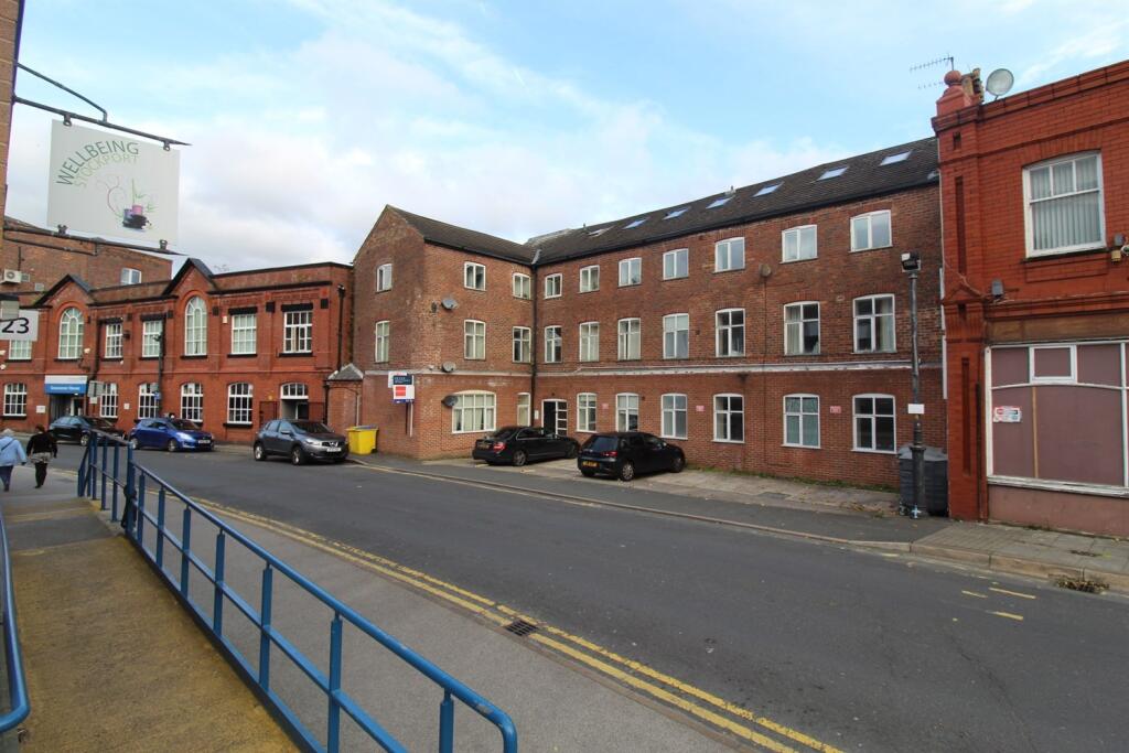 1 bed Apartment for rent in Stockport. From Gascoigne Halman - Heaton Moor 1 bed Apartment for rent in Stockport. From Gascoigne Halman - Heaton Moor