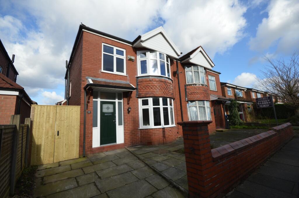 3 bed Semi Detached for rent in Stockport. From Gascoigne Halman - Heaton Moor 3 bed Semi Detached for rent in Stockport. From Gascoigne Halman - Heaton Moor