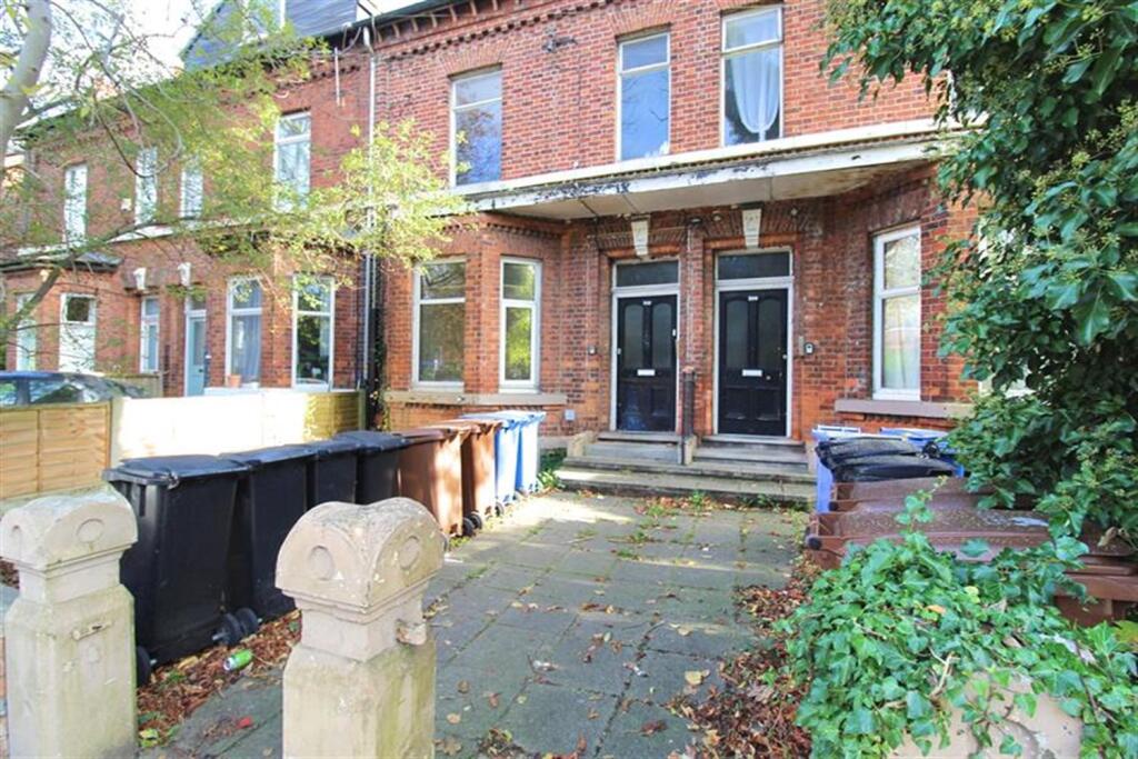 1 bed Mid Terraced House for rent in Stockport. From Gascoigne Halman - Heaton Moor