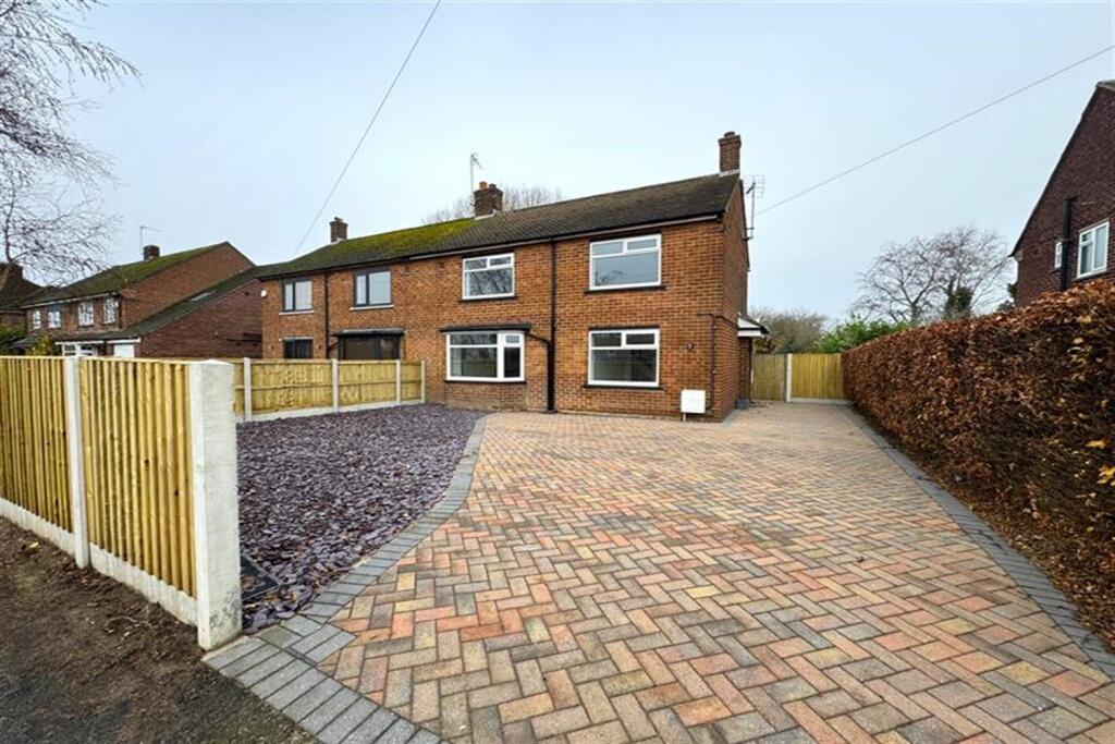 3 bed Semi Detached for rent in Holmes Chapel. From Gascoigne Halman - Knutsford
