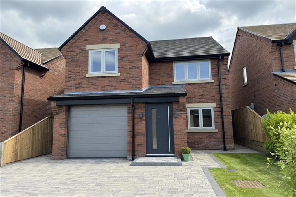 3 bed Detached for rent in Coppenhall Moss. From Gascoigne Halman - Knutsford