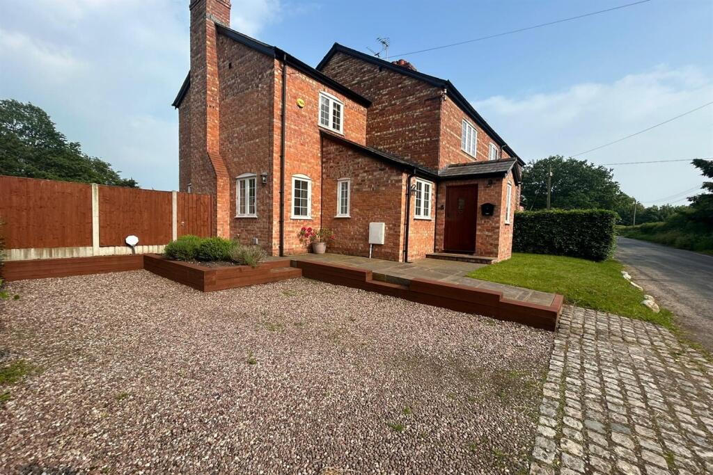 3 bed Semi Detached for rent in Lower Peover. From Gascoigne Halman - Knutsford