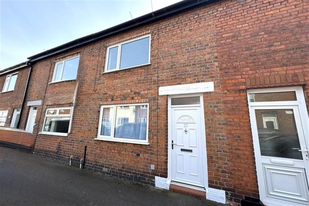 3 bed Mid Terraced House for rent in Northwich. From Gascoigne Halman - Knutsford
