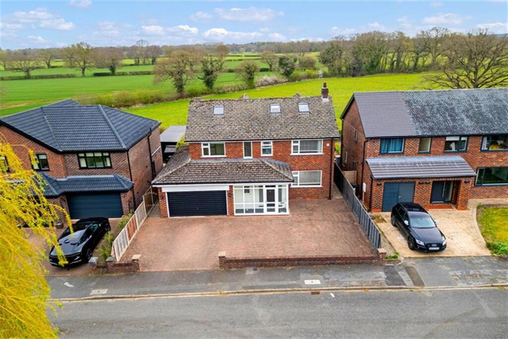 5 bed Detached for rent in Plumley. From Gascoigne Halman - Knutsford
