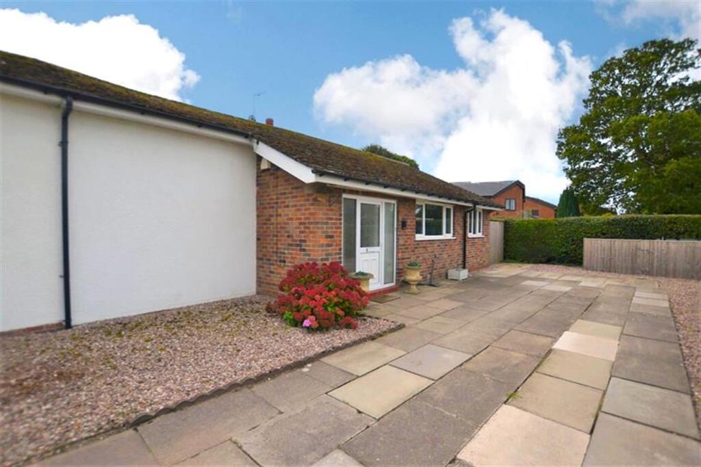 1 bed Semi-detached bungalow for rent in Holmes Chapel. From Gascoigne Halman - Knutsford 1 bed Semi-detached bungalow for rent in Holmes Chapel. From Gascoigne Halman - Knutsford