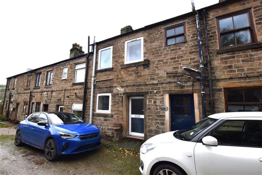 2 bed Mid Terraced House for rent in Buxworth. From Gascoigne Halman - Macclesfield