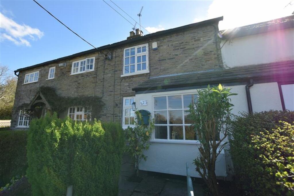 2 bed Mid Terraced House for rent in Adlington. From Gascoigne Halman - Macclesfield