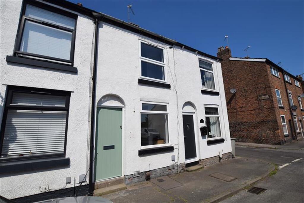 2 bed Mid Terraced House for rent in Macclesfield. From Gascoigne Halman - Macclesfield
