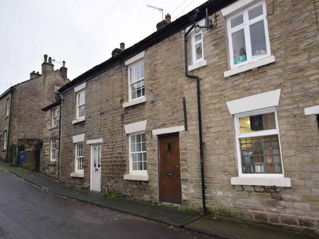 2 bed Mid Terraced House for rent in Bollington. From Gascoigne Halman - Macclesfield 2 bed Mid Terraced House for rent in Bollington. From Gascoigne Halman - Macclesfield
