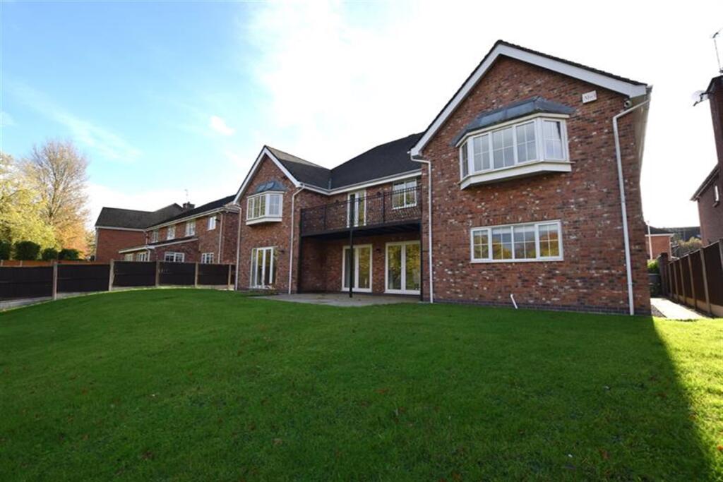 5 bed Detached for rent in Macclesfield. From Gascoigne Halman - Macclesfield 5 bed Detached for rent in Macclesfield. From Gascoigne Halman - Macclesfield