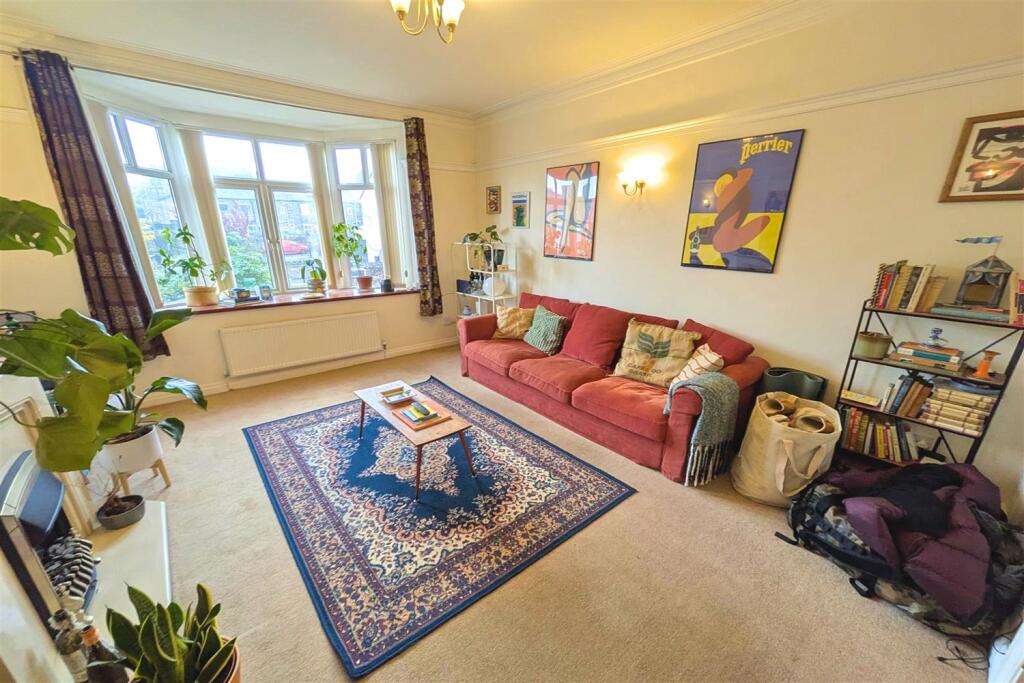 2 bed Apartment for rent in Stockport. From Gascoigne Halman - Marple Bridge 2 bed Apartment for rent in Stockport. From Gascoigne Halman - Marple Bridge