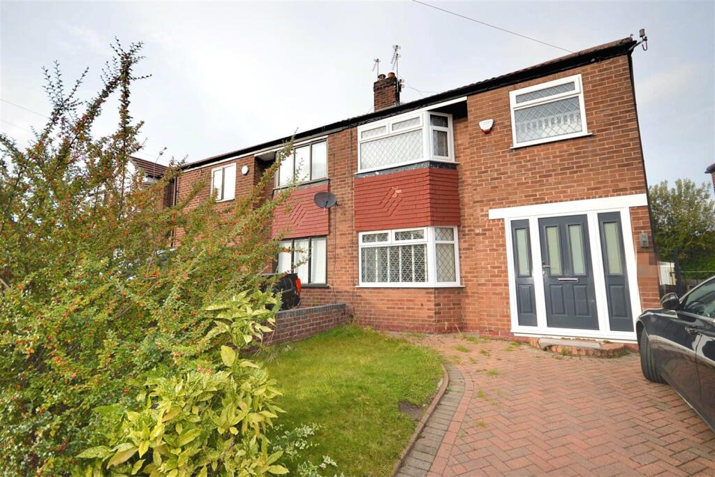 3 bed Semi Detached for rent in Sale. From Gascoigne Halman - Sale