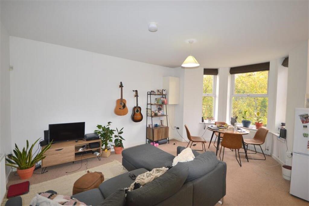1 bed Apartment for rent in Sale. From Gascoigne Halman - Sale