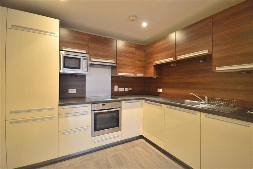 2 bed Apartment for rent in Sale. From Gascoigne Halman - Sale