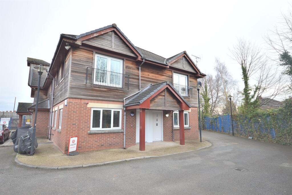 1 bed Apartment for rent in Stretford. From Gascoigne Halman - Sale 1 bed Apartment for rent in Stretford. From Gascoigne Halman - Sale