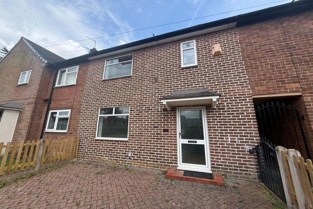 2 bed Mid Terraced House for rent in Sale. From Gascoigne Halman - Sale
