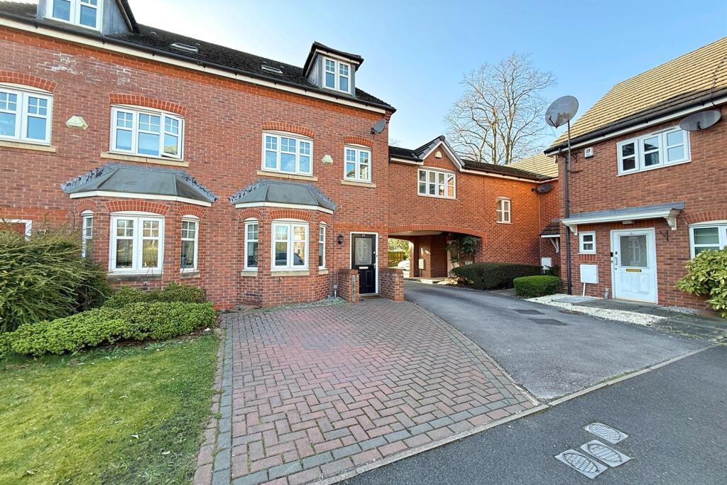 3 bed Semi Detached for rent in Sale. From Gascoigne Halman - Sale 3 bed Semi Detached for rent in Sale. From Gascoigne Halman - Sale