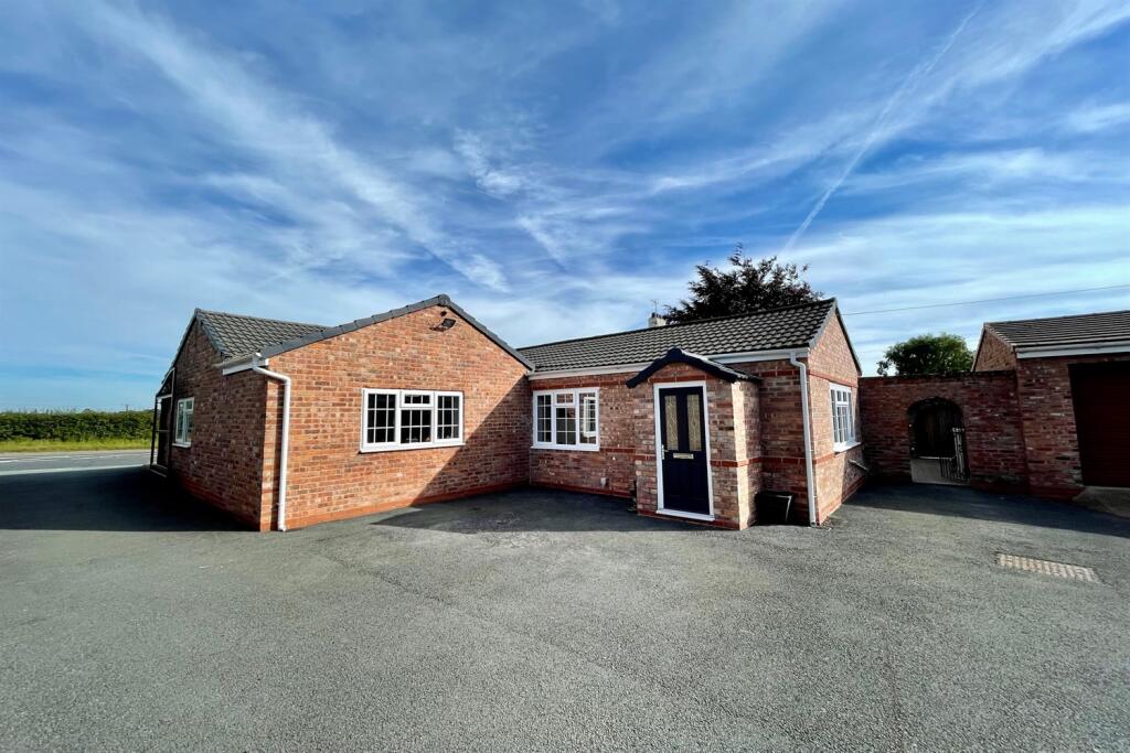 4 bed Detached for rent in Warrington. From Gascoigne Halman - Stockton Heath