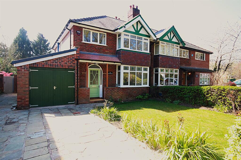 3 bed Detached for rent in Wilmslow. From Gascoigne Halman - Wilmslow