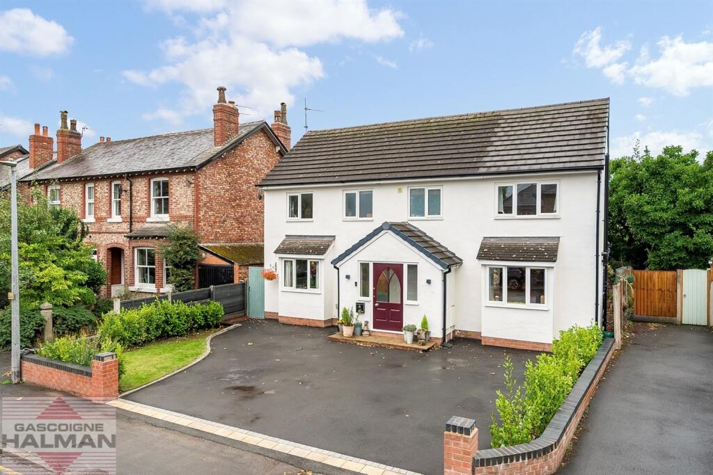 4 bed Detached for rent in Wilmslow. From Gascoigne Halman - Wilmslow