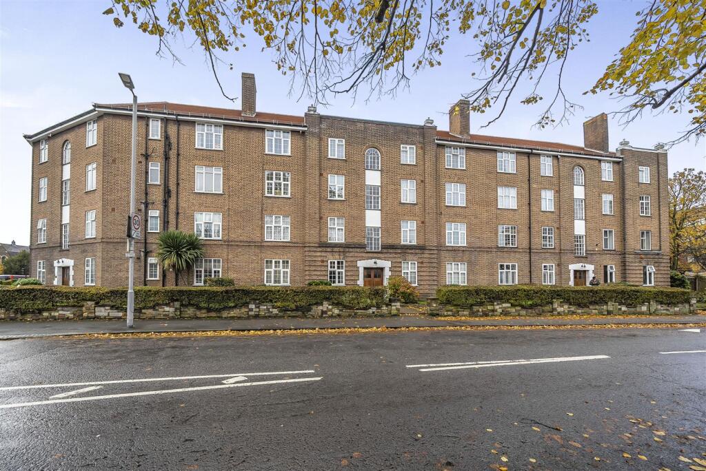1 bed 1st Floor Flat for rent in Kingston upon Thames. From Gibson Lane - Kingston Upon Thames - Sales & Lettings