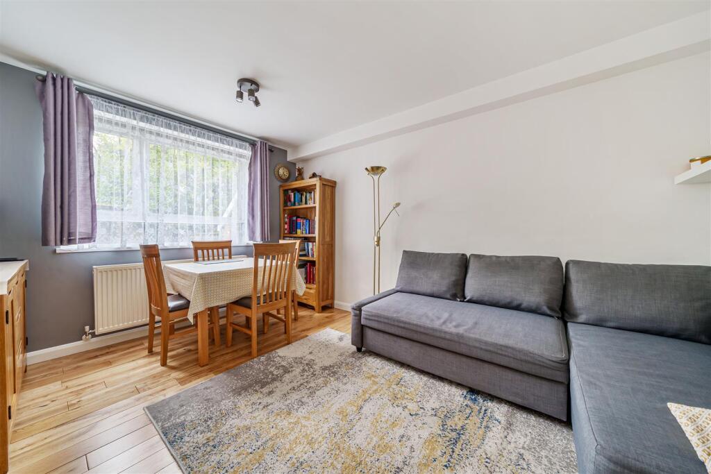 1 bed 1st Floor Flat for rent in Kingston upon Thames. From Gibson Lane - Kingston Upon Thames - Sales & Lettings