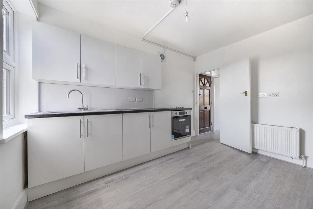 2 bed Semi Detached for rent in New Malden. From Gibson Lane - Kingston Upon Thames - Sales & Lettings