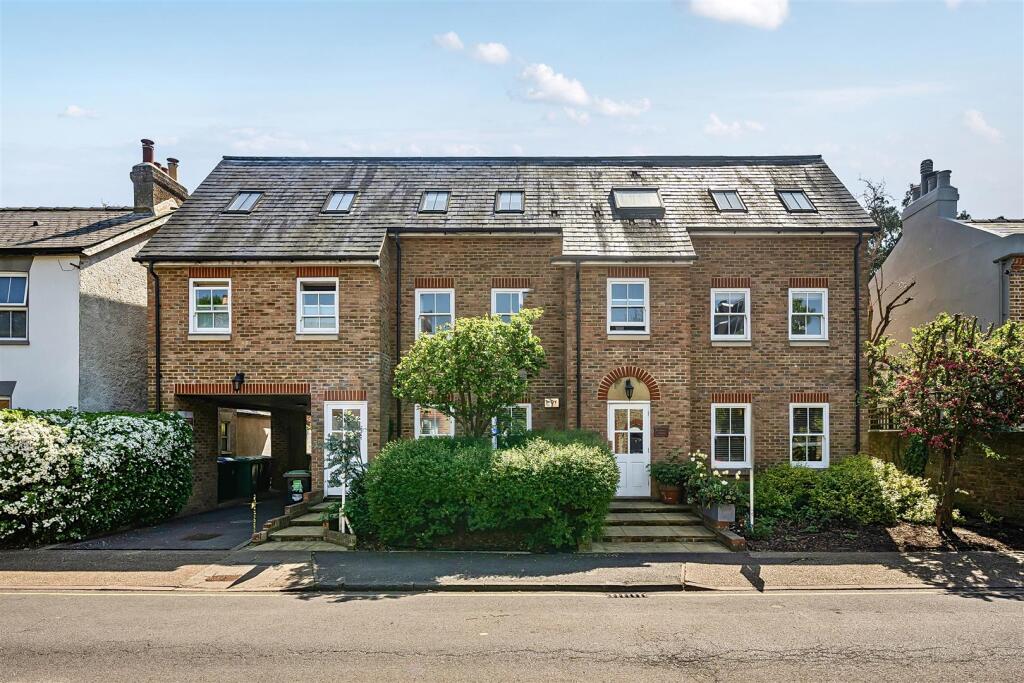 1 bed 1st Floor Flat for rent in Kingston upon Thames. From Gibson Lane - Kingston Upon Thames - Sales & Lettings