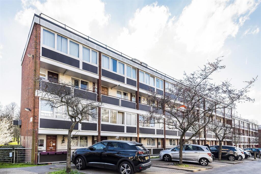 4 bed 1st Floor Flat for rent in London. From Gibson Lane - Kingston Upon Thames - Sales & Lettings