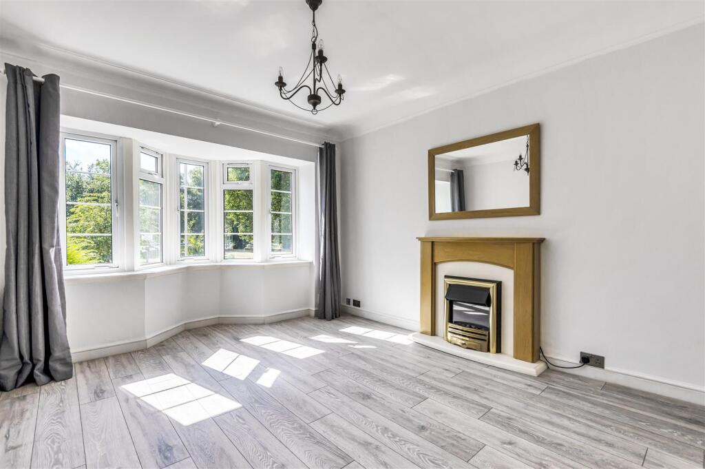 2 bed Apartment for rent in Kingston upon Thames. From Gibson Lane - Kingston Upon Thames - Sales & Lettings