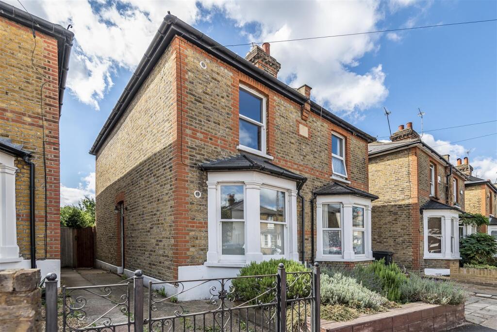 2 bed Semi Detached for rent in Kingston upon Thames. From Gibson Lane - Kingston Upon Thames - Sales & Lettings