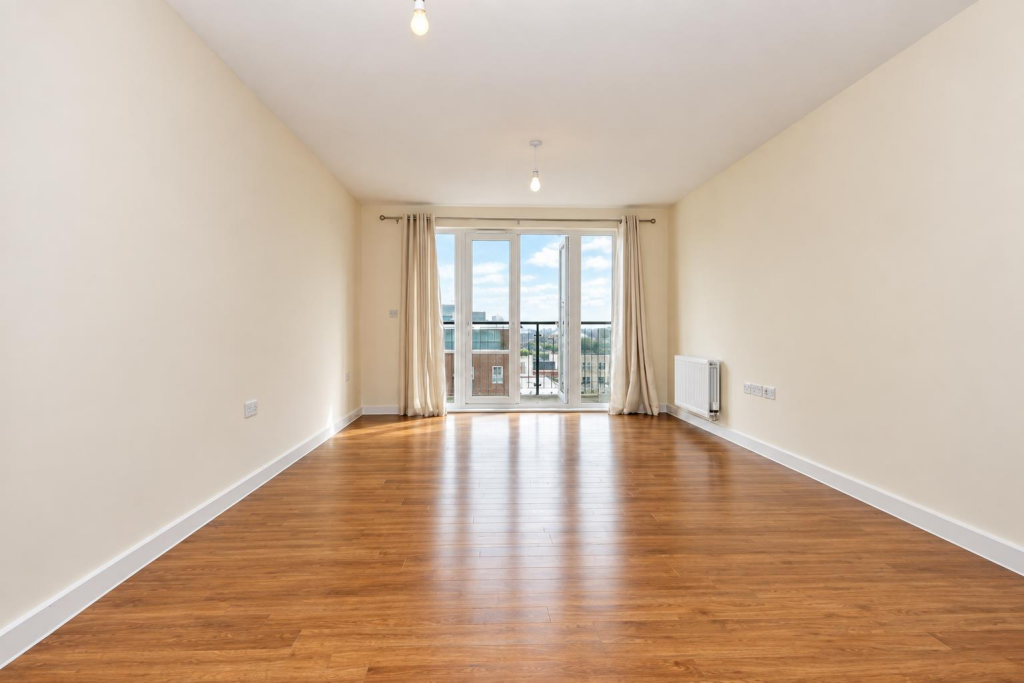 2 bed 1st Floor Flat for rent in Kingston upon Thames. From Gibson Lane - Kingston Upon Thames - Sales & Lettings