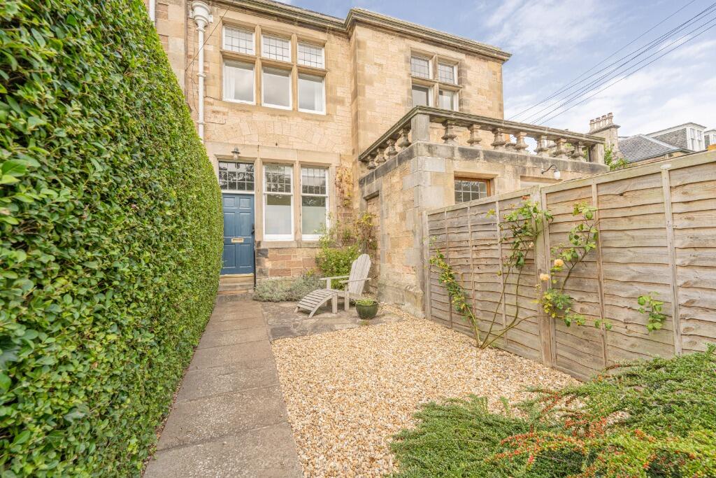 3 bed 1st Floor Flat for rent in North Berwick. From Gilson Gray LLP - Edinburgh 3 bed 1st Floor Flat for rent in North Berwick. From Gilson Gray LLP - Edinburgh