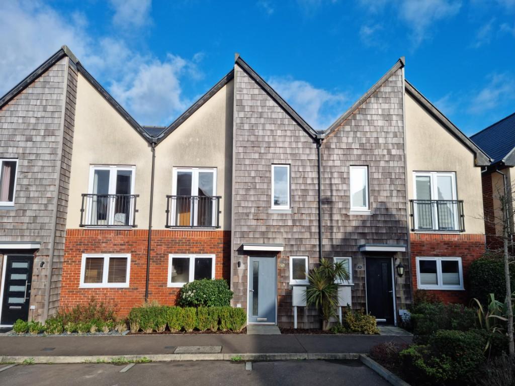 3 bed Mid Terraced House for rent in Polegate. From Ginger & Sanders - Eastbourne 3 bed Mid Terraced House for rent in Polegate. From Ginger & Sanders - Eastbourne