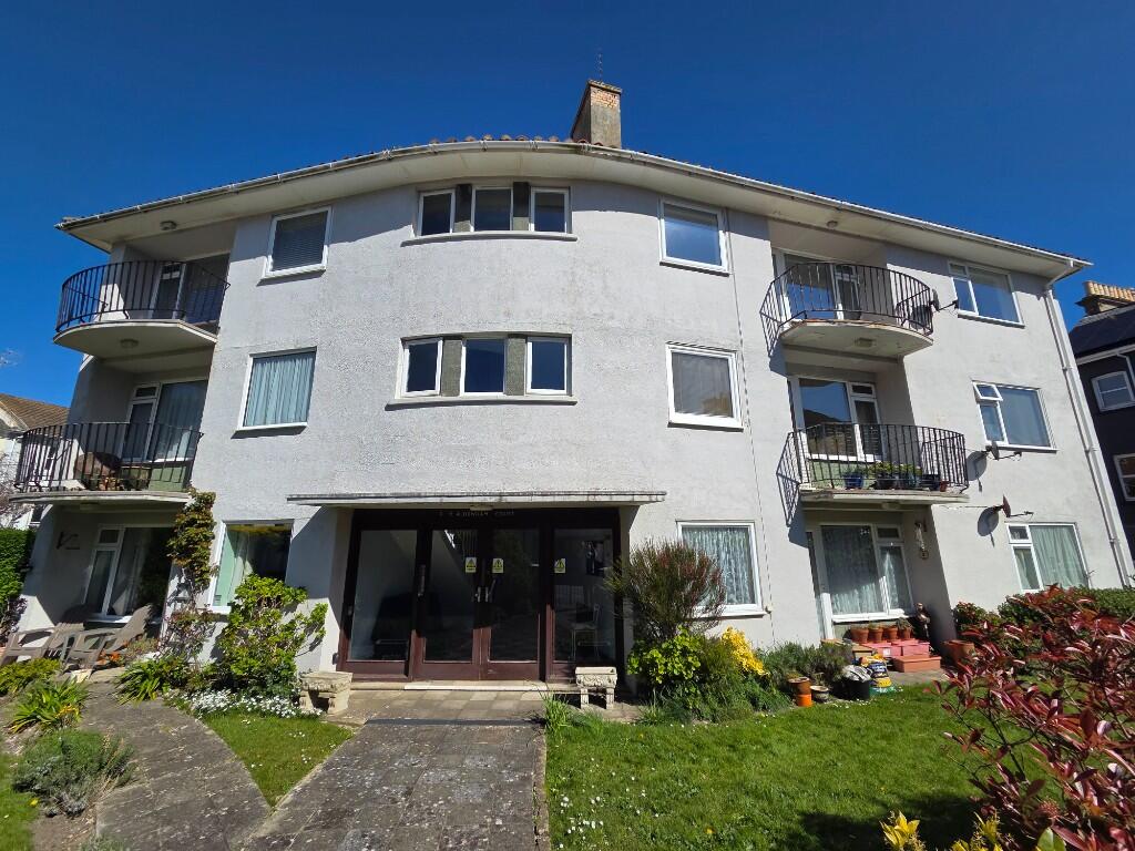 2 bed 1st Floor Flat for rent in Eastbourne. From Ginger & Sanders - Eastbourne