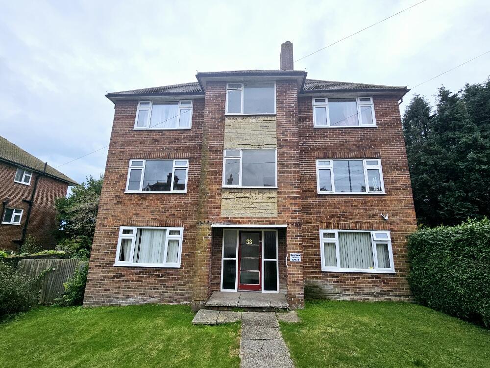 2 bed 1st Floor Flat for rent in Eastbourne. From Ginger & Sanders - Eastbourne 2 bed 1st Floor Flat for rent in Eastbourne. From Ginger & Sanders - Eastbourne