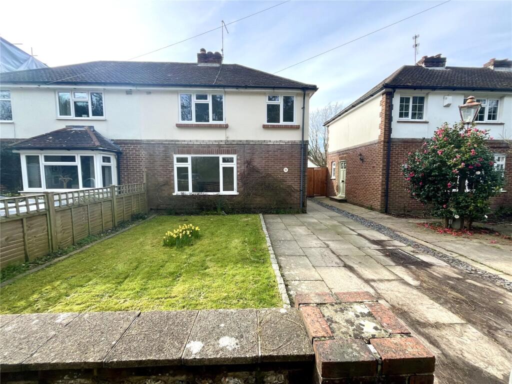 2 bed Semi Detached for rent in Fontwell. From Graham Butt Estate Agents - Littlehampton and Surrounding